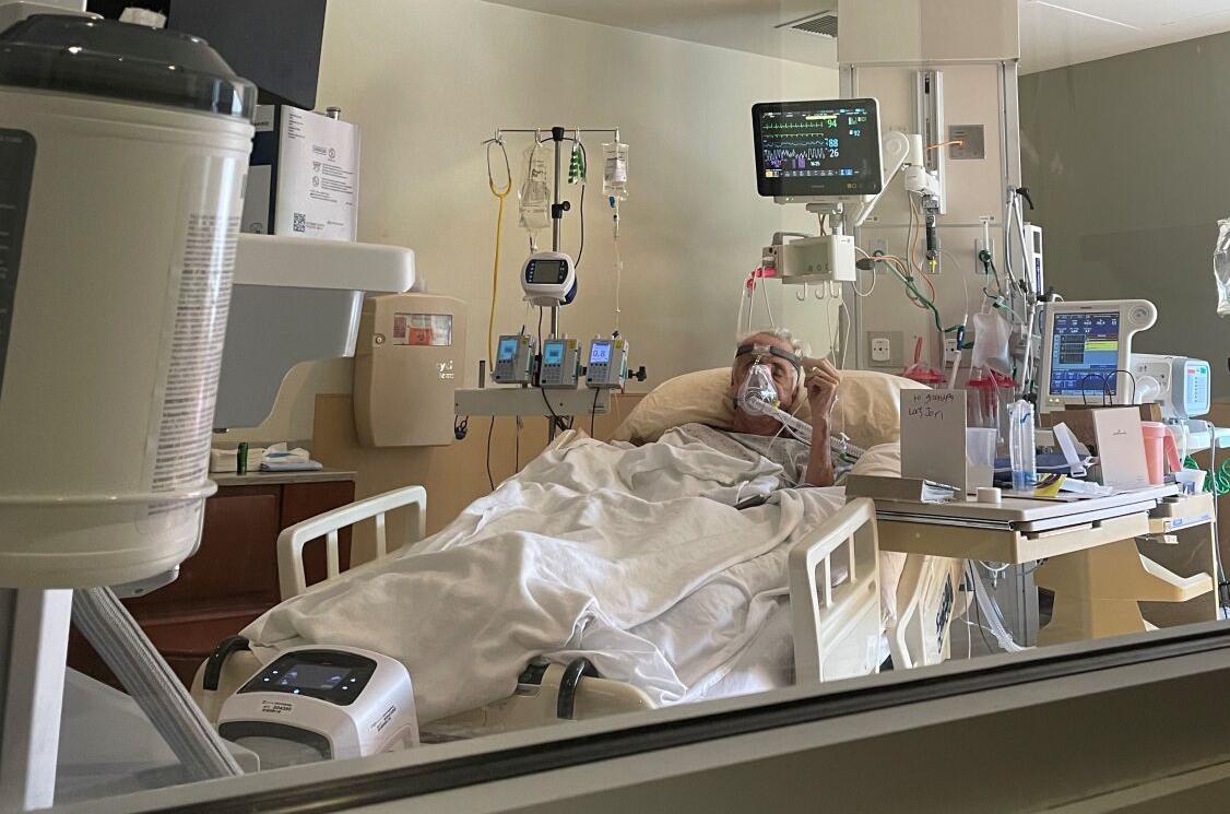 Mark Hamister Covid-19 hospitalized